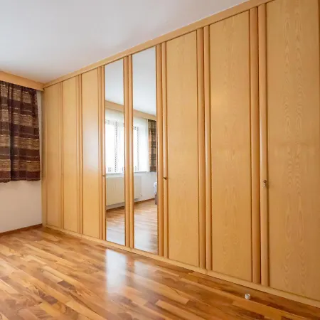 Spoerr By Interhome *