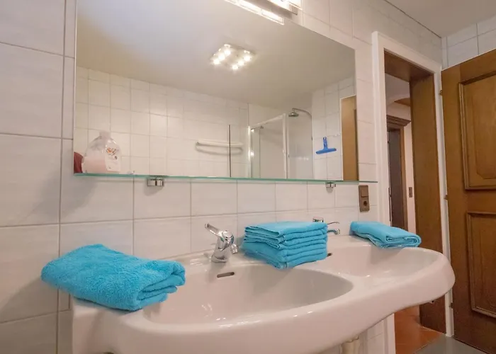 Spoerr By Interhome *